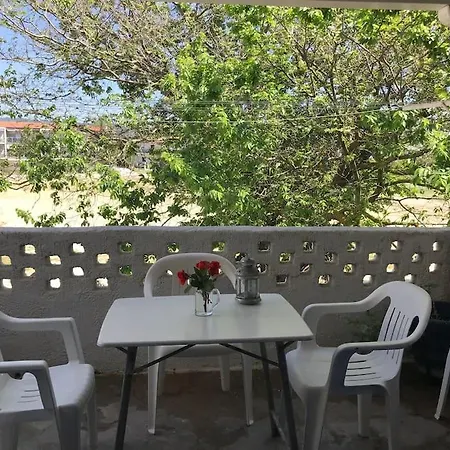 Dom wakacyjny House On The In Fourka Chalkidiki! Skála Foúrkas